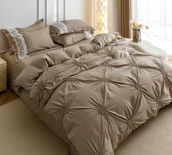 Lenjerii Bumbac Finet Luxury Inimi Brodate Pat Dublu Bej BFJ816