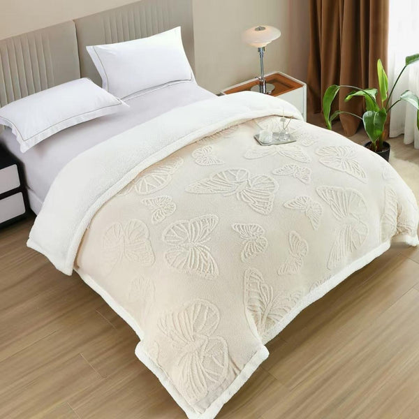 Paturi Cocolino Groase Model cu Fluturi Crem PCD302