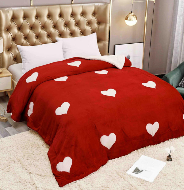 Paturi Pufoase Duble cu Blanita 200x230 cm Rosii Inimioare Albe PCB44